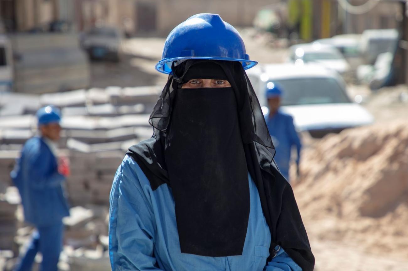 Amna conducting Cash-for-Work activities